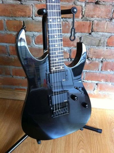 Лот: 7753402. Фото: 1. Ibanez GRG121EX + педаль DigiTech... Гитары