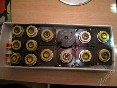 Лот: 717467. Фото: 1. Какие-то катушки индуктивности... Трансформаторы, катушки