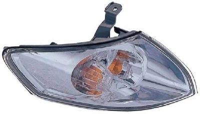 Лот: 3694200. Фото: 1. Габарит правый mazda capella/626... Оптика и освещение