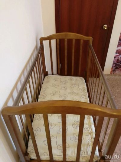 Лот: 13686233. Фото: 1. Продам детскую кроватку, СРОЧН0... Детские кровати и кроватки