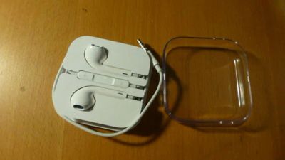 Лот: 4880105. Фото: 1. Apple EarPods Наушники. Наушники, гарнитуры