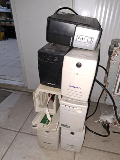 Лот: 21426101. Фото: 1. Дохлые бесперебойники. ИБП, аккумуляторы для ИБП