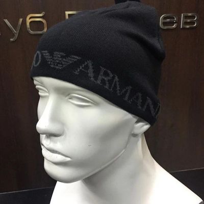 Лот: 8264003. Фото: 1. Шапка Emporio Armani. Головные уборы