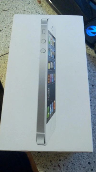Лот: 6077566. Фото: 1. коробка для Apple iPhone 5. Коробки, инструкции