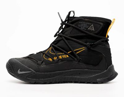 Лот: 25547362. Фото: 1. Зимние Кроссовки Nike ACG Air... Кеды, кроссовки, слипоны
