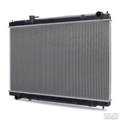 Лот: 13378043. Фото: 1. Радиатор охлаждения Infiniti M35... Двигатель и элементы двигателя