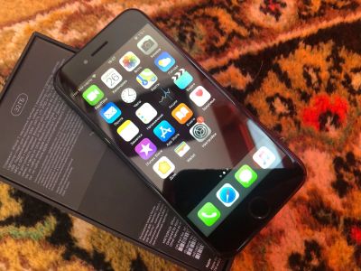Лот: 13064974. Фото: 1. Apple iPhone 7 32Gb Jet Black... Смартфоны