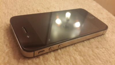 Лот: 4620069. Фото: 1. Apple iPhone 4S, black 16 gb хорошее... Смартфоны