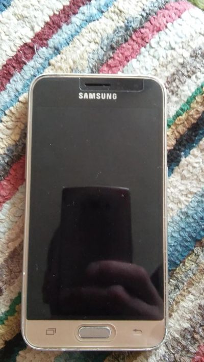 Лот: 11356176. Фото: 1. Samsung Galaxy J1 2016. Смартфоны