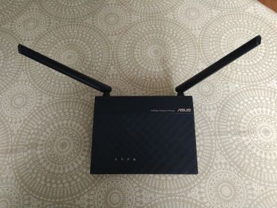 Лот: 13934647. Фото: 1. Wi-Fi роутер ASUS RT-N11P. Маршрутизаторы (роутеры)