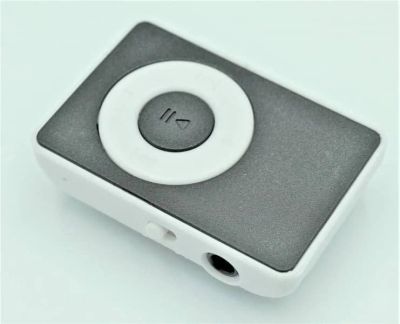 Лот: 12873491. Фото: 1. MP3 плеер Черный/ Белый Бесплатная... Плееры