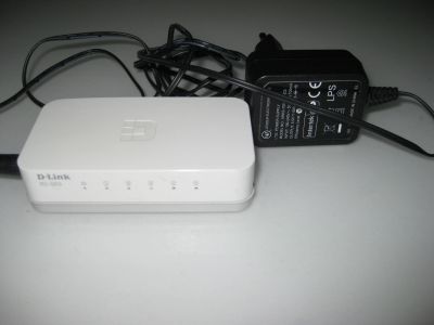 Лот: 16978295. Фото: 1. Коммутатор D-link DES-1005C (5... Коммутаторы
