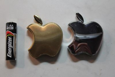 Лот: 5122260. Фото: 1. Зажигалка Apple Gold Новая. в... Зажигалки, спички, пепельницы