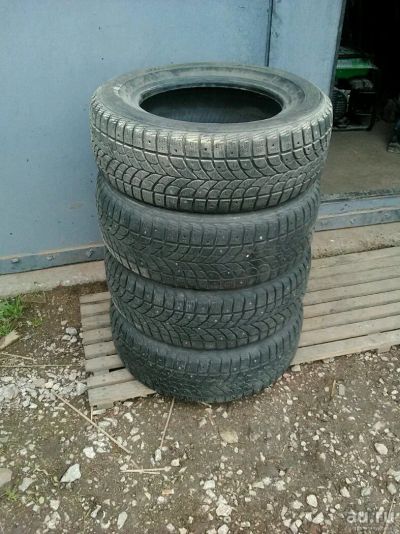 Лот: 10446174. Фото: 1. Шины зимние. Шины