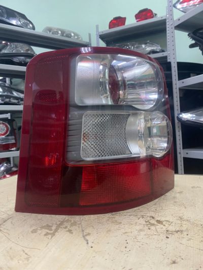 Лот: 25671469. Фото: 1. Задний левый фонарь Land Rover... Оптика и освещение