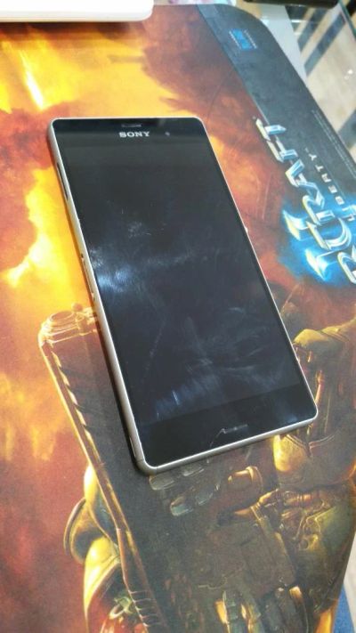 Лот: 7897282. Фото: 1. Sony xperia Z3. Смартфоны