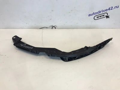 Лот: 21708378. Фото: 1. крепление бампера Skoda Octavia... Кузов