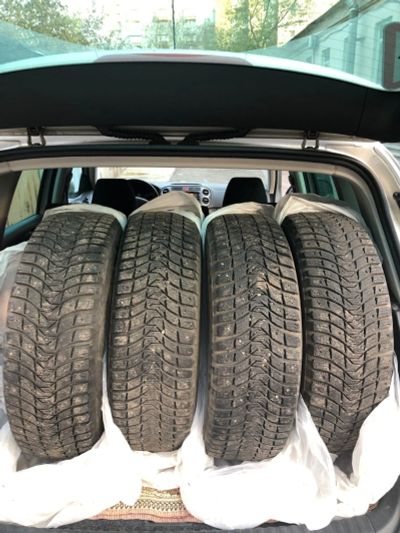 Лот: 12432210. Фото: 1. Зимняя шипованная резина Michelin... Шины