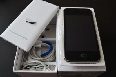 Лот: 3664725. Фото: 1. Apple iPhone 3GS 16gb. Смартфоны