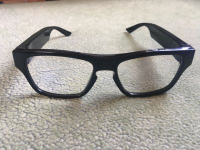 Лот: 23512572. Фото: 1. Очки не ray ban с камерой. Очки солнцезащитные