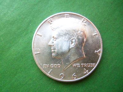 Лот: 19677021. Фото: 1. США 50 центов 1964 г. Серебро. Америка