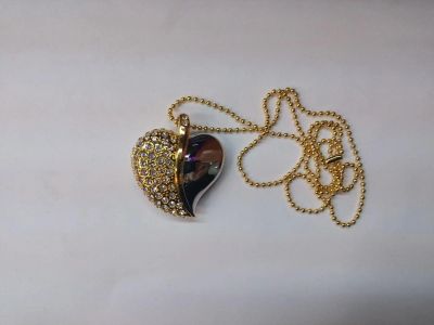 Лот: 4926375. Фото: 1. Подарочные флешки "Подарочная... USB-флеш карты