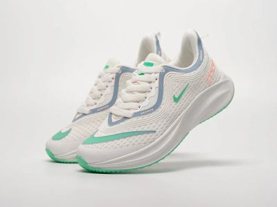 Лот: 24974257. Фото: 1. Кроссовки Nike. Кеды, кроссовки, слипоны