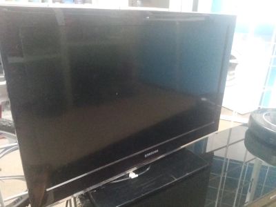 Лот: 18851371. Фото: 1. телевизор samsung le32c530f1w... Телевизоры