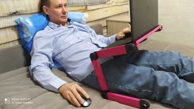 Лот: 17174503. Фото: 1. Компьютерный стол, подставка для... Компьютерные и письменные столы