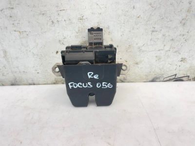 Лот: 25305420. Фото: 1. замок двери багажника Ford Focus... Двигатель и элементы двигателя