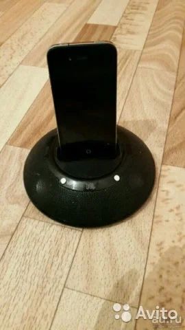 Лот: 8287209. Фото: 1. iPhone 4 black 16 gb + док станция. Смартфоны
