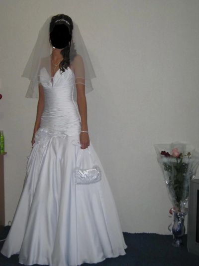 Лот: 3160798. Фото: 1. Свадебное платье, недорого, Очень... Свадебные платья