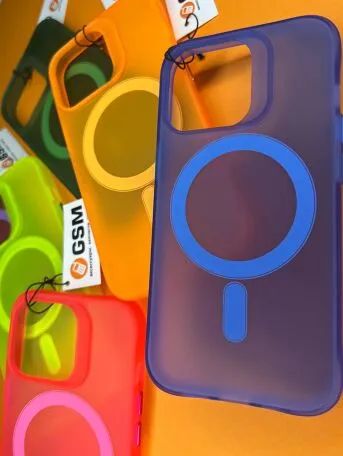 Лот: 21602761. Фото: 1. Чехол iPhone XR NEON MagSafe... Чехлы, бамперы