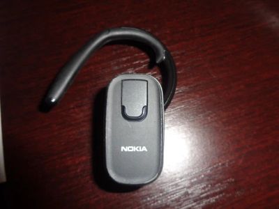 Лот: 11034753. Фото: 1. Bluetooth-гарнитура Nokia BH-208... Красноярск