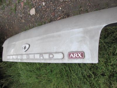 Лот: 5996029. Фото: 1. Крышка багажника Nissan Bluebird... Кузов