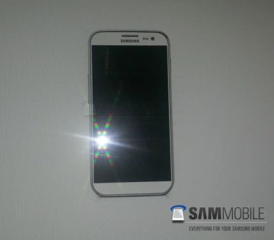 Лот: 3453039. Фото: 1. Samsung Galaxy S4 White 16gb GT-i9500... Смартфоны