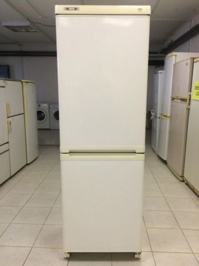 Лот: 15939405. Фото: 1. Холодильник Zanussi (2235). Холодильники, морозильные камеры