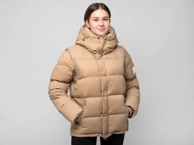 Лот: 21440382. Фото: 1. Куртка зимняя Burberry (40444... Верхняя одежда