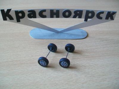 Лот: 11130226. Фото: 1. Ваз 2108-09 колёса и дно. Автомоделизм