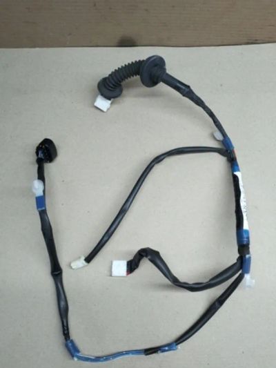 Лот: 21402735. Фото: 1. проводка с двери Toyota Camry... Двигатель и элементы двигателя