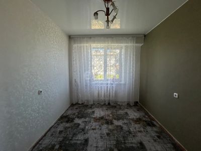 Лот: 25289028. Фото: 1. 3-комн. квартира , посёлок Камарчага... Квартиры, студии