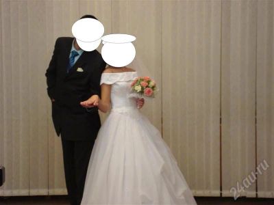 Лот: 385986. Фото: 1. платье Свадебное 40-44р цена снижена... Платья