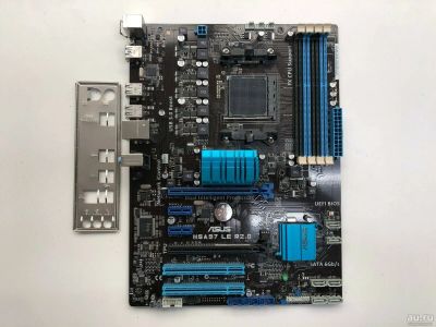 Лот: 16719920. Фото: 1. ASUS M5A97 LE R2.0. Материнские платы