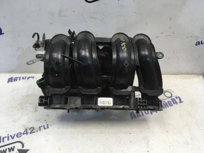 Лот: 21711540. Фото: 1. коллектор впускной Ford Focus... Двигатель и элементы двигателя