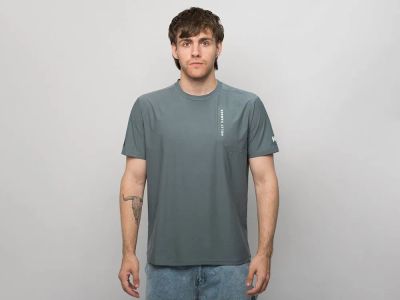 Лот: 24973781. Фото: 1. Футболка Helly Hansen. Футболки, поло