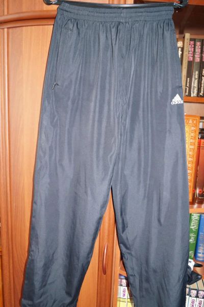 Лот: 5985804. Фото: 1. Спортивные брюки. Штаны для тренировок
