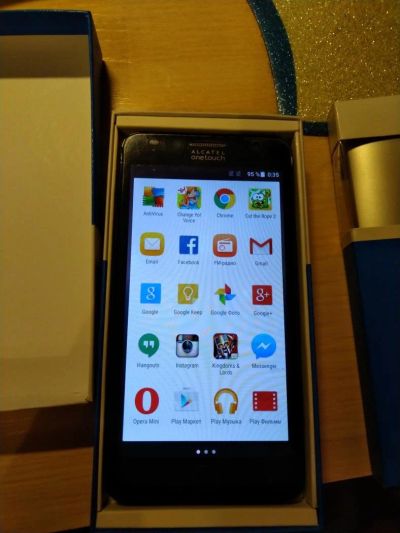 Лот: 11240831. Фото: 1. Смартфон Alcatel One Touch POP... Смартфоны