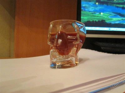 Лот: 2338933. Фото: 1. стопка "Череп". Рюмки, стопки