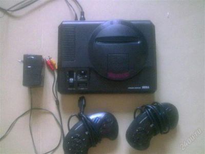 Лот: 2738146. Фото: 1. Настоящая японская Sega Mega Drive. Игровые приставки, консоли