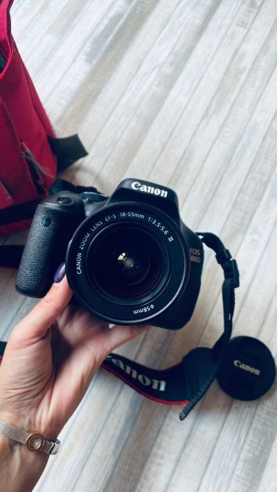 Лот: 19058872. Фото: 1. Зеркальный фотоаппарат EOS Canon... Цифровые компактные
